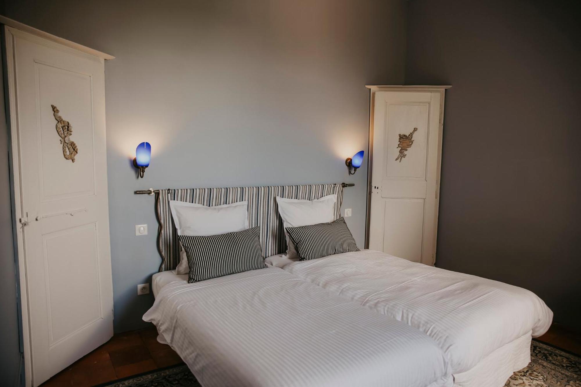 Hotel Domaine de La Monestarié Bernac  Habitación foto